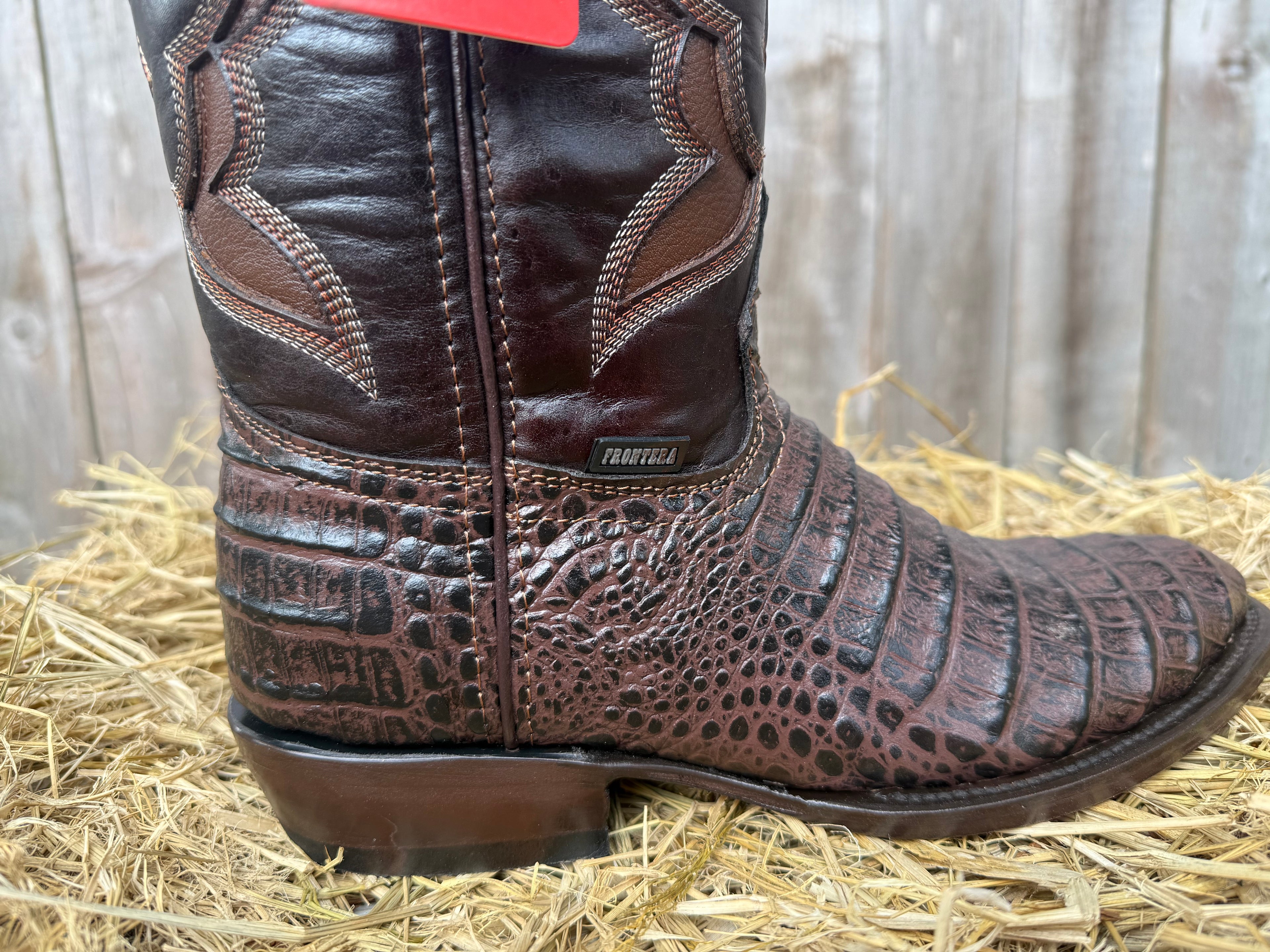 Frontera Men's Brown Imitation Crocodile Print Round Toe Western Boots