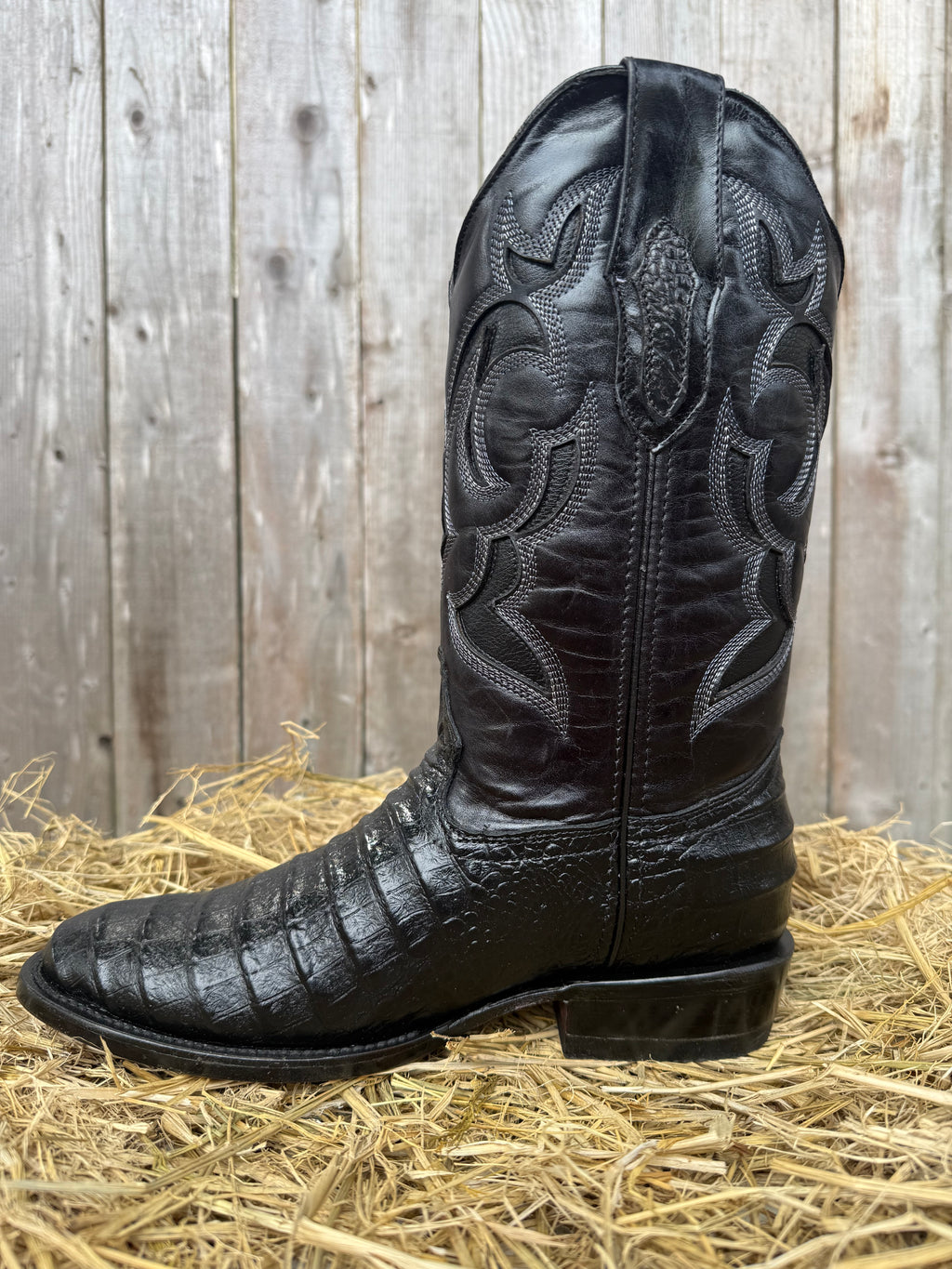 Frontera Men's Black Imitation Crocodile Print Round Toe Western Boots