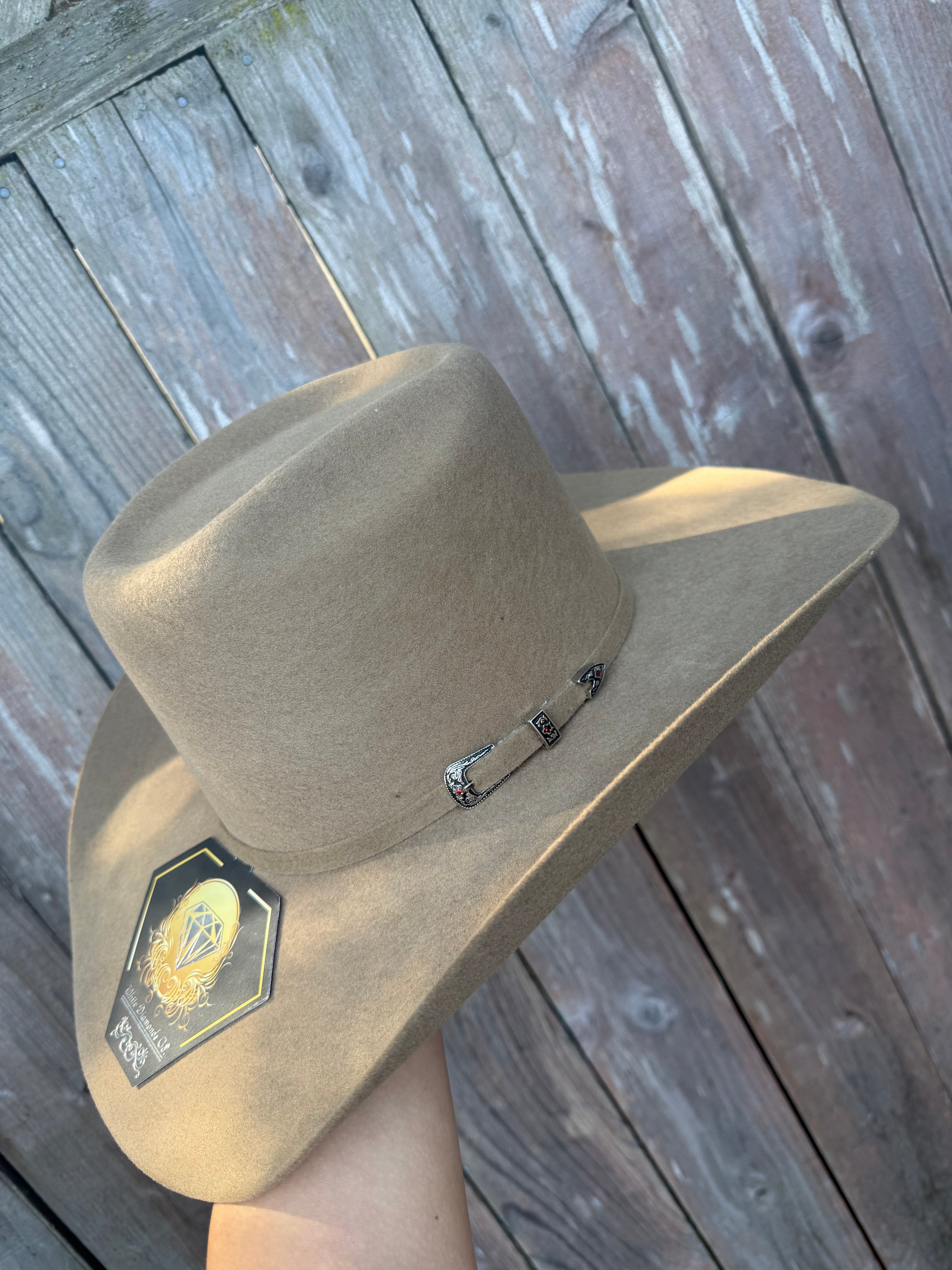 White Diamonds Co. Beige 100X Men's Tejana