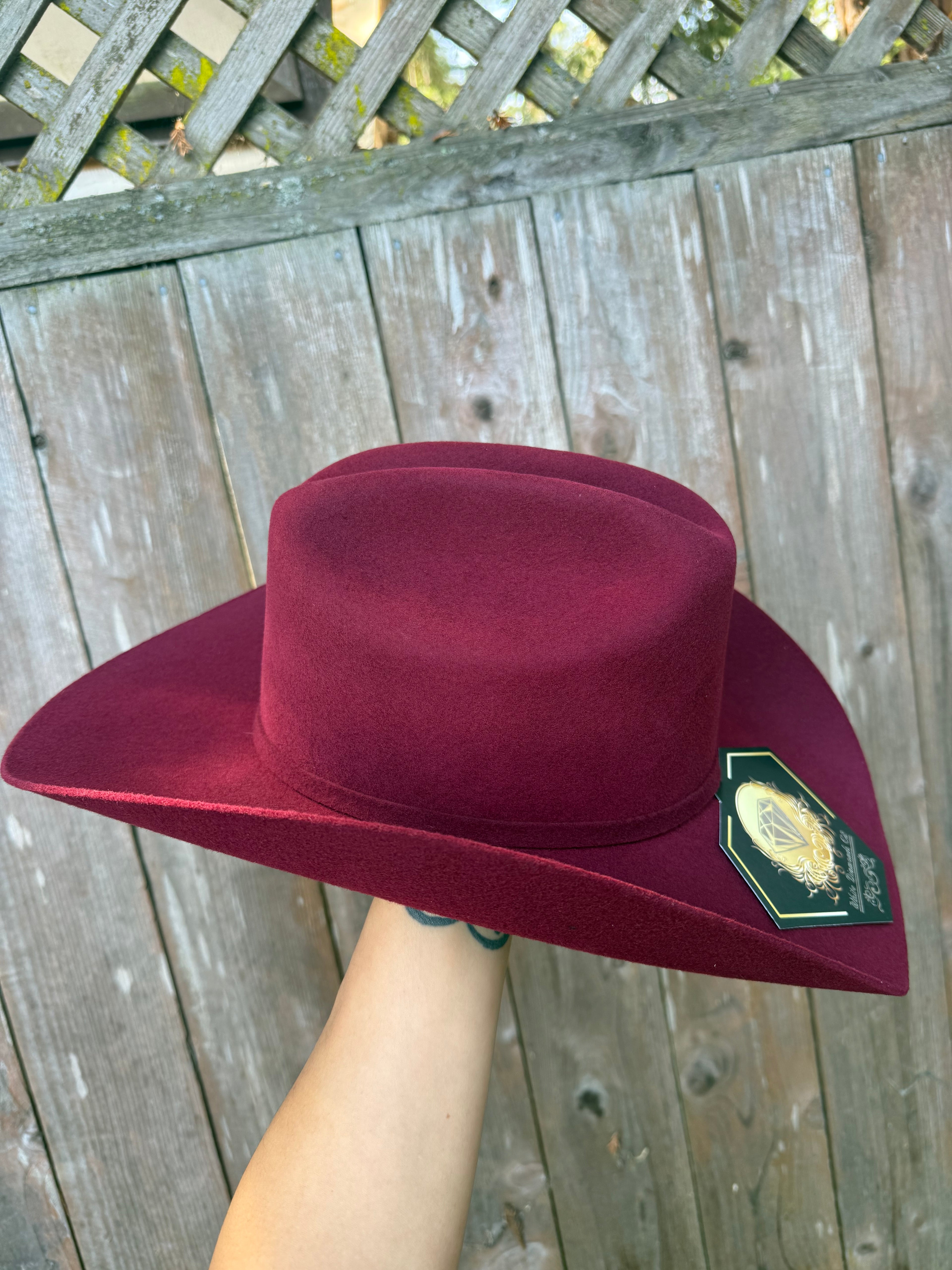 White Diamonds Co. Wine 200X Women's Tejana