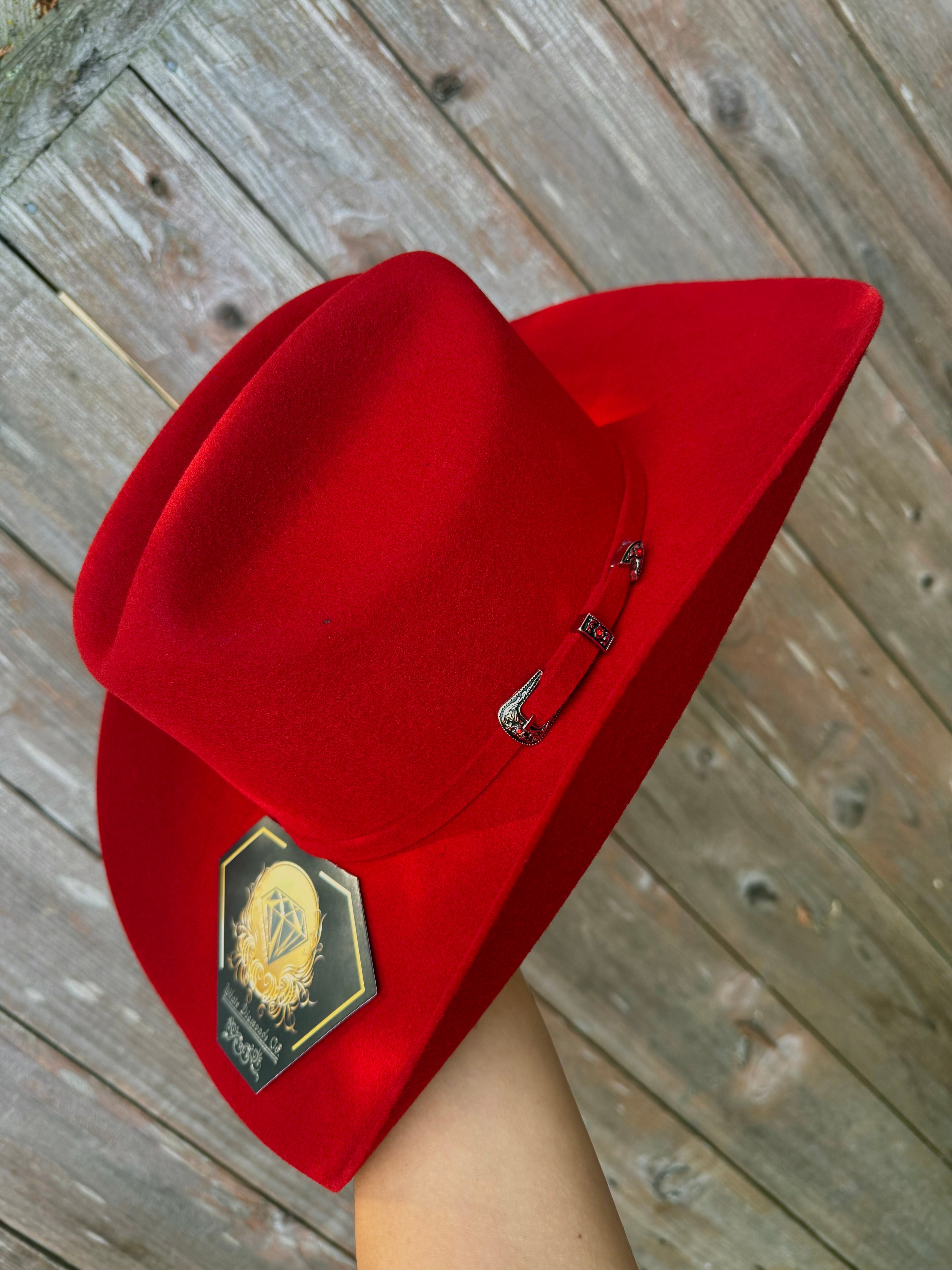 White Diamonds Co. Red 200X Women's Tejana
